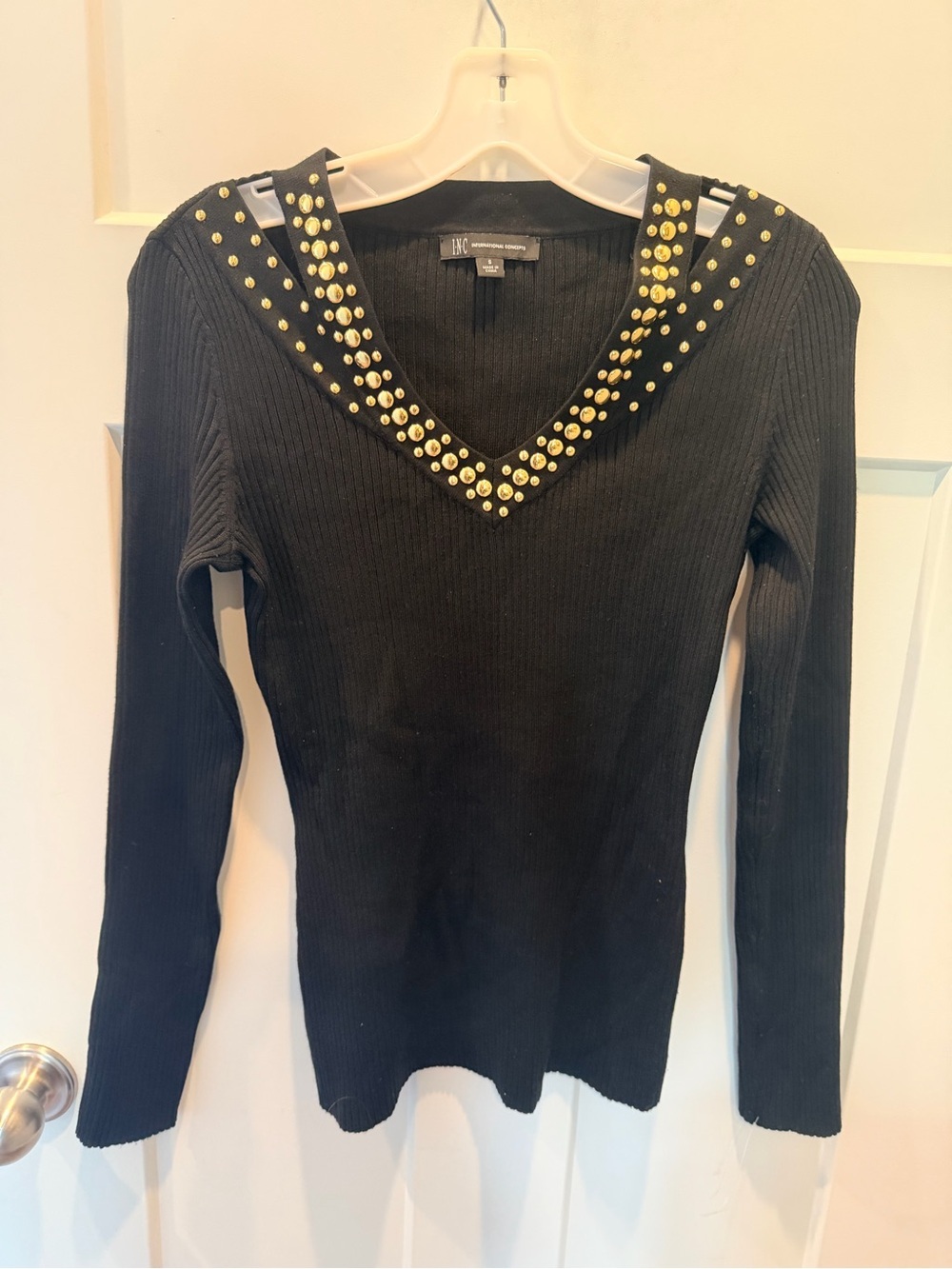 “INC International Concepts Black Ribbed Studded V Neck Sweater Small”